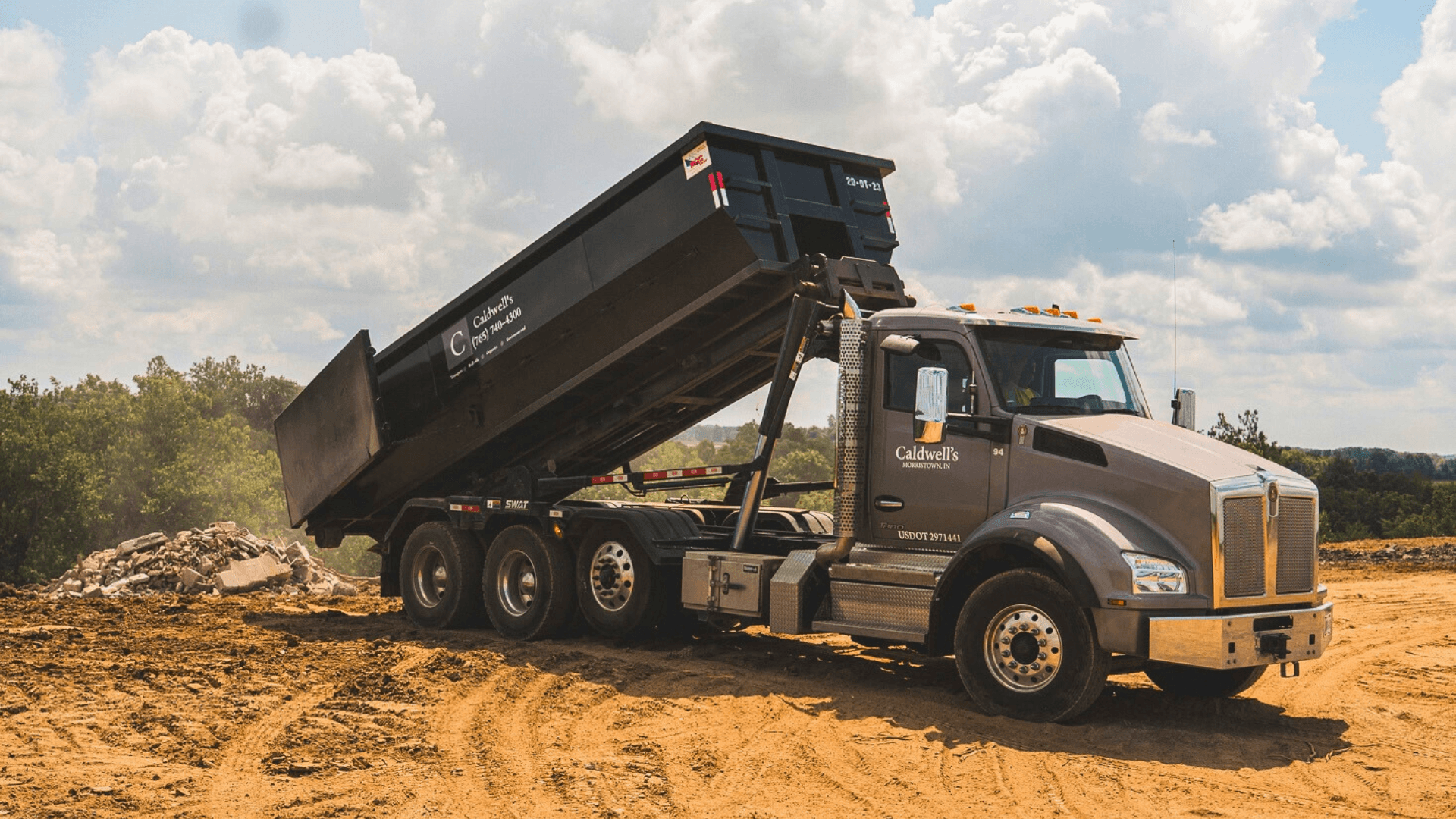 Dumpster Rental Cheat-Sheet: What Can (and Can’t) Go in Your Dumpster?